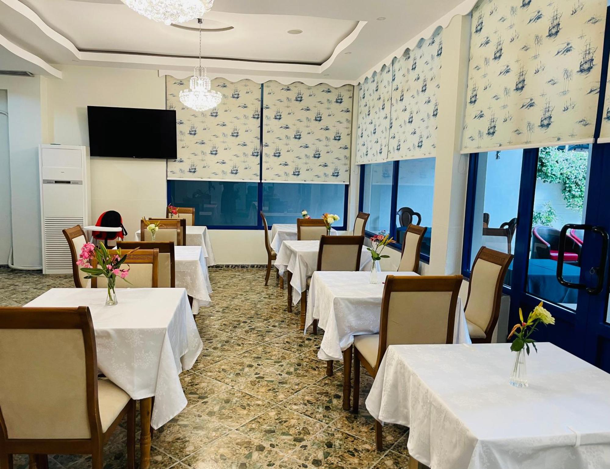 Blue Balcony Hotel 골렘 외부 사진